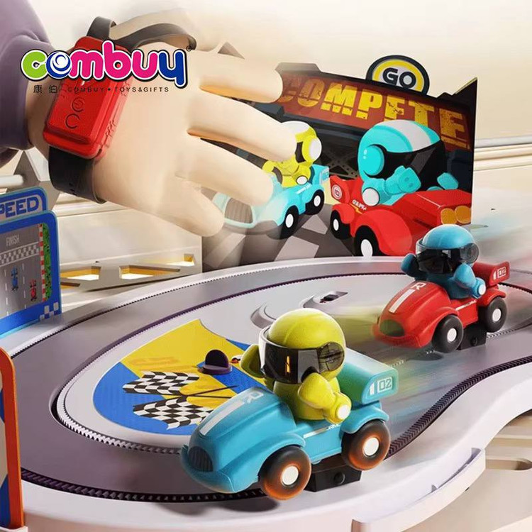 ست مسابقه ماشین کنترلی مچی دو نفره Combuy مدل Two-Player Battle با پیست و ۲ ماشین